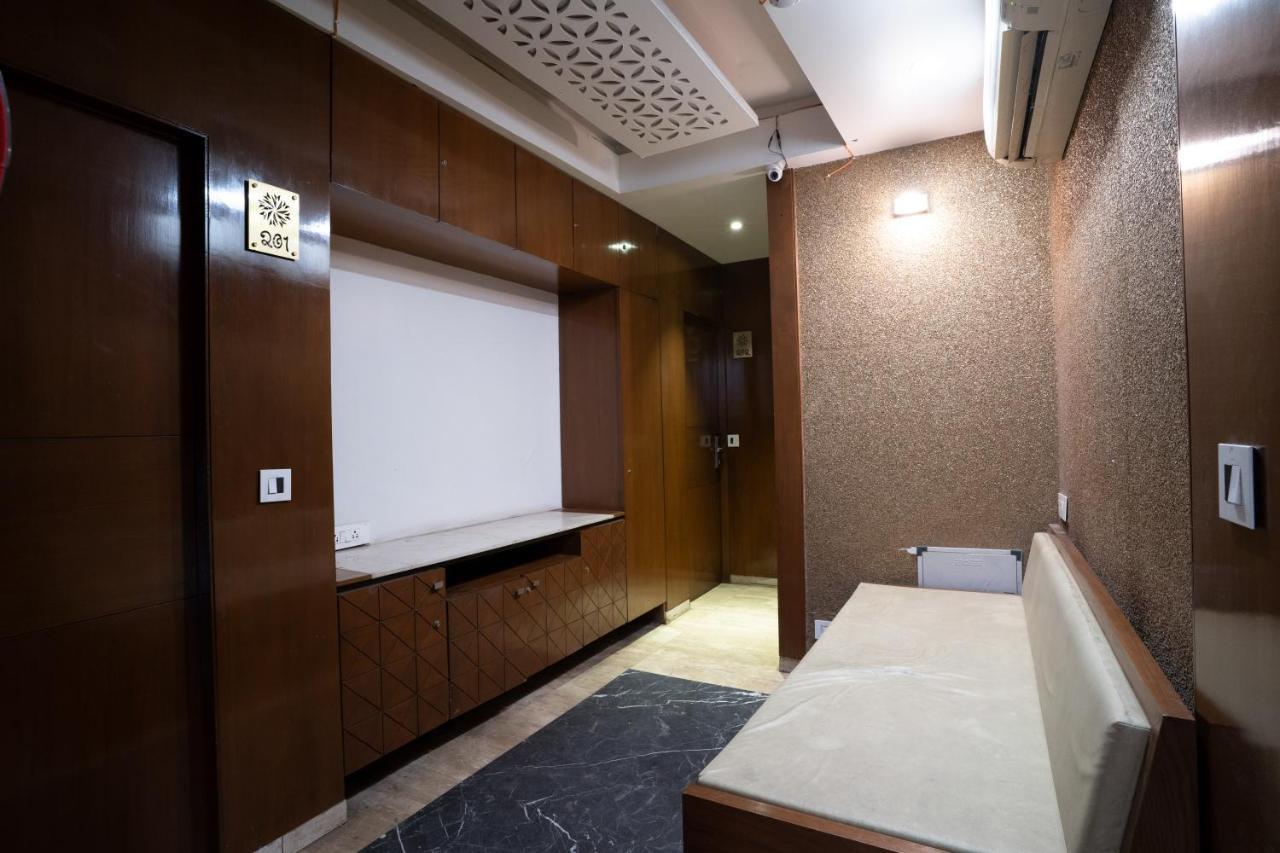 Hotel Kyra Airport Ahmedabad Exterior foto